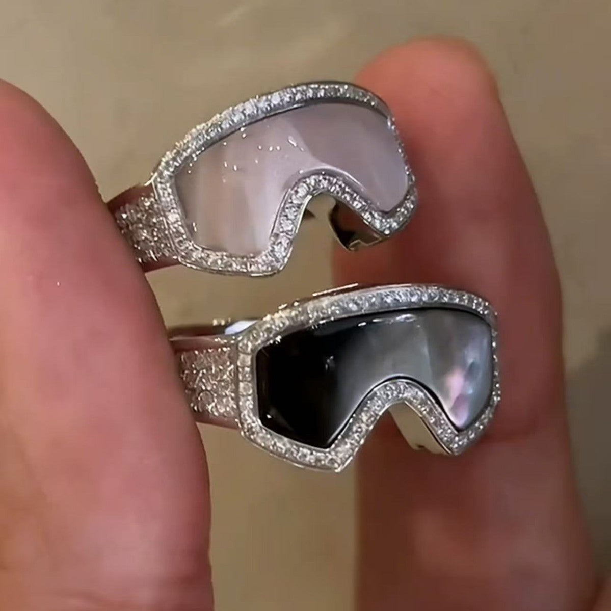 ✨Ski Goggle Shaped Adjustable Ring - Unique Winter Sports Jewelry for Ski Enthusiasts