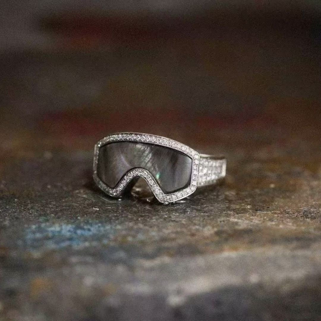 ✨Ski Goggle Shaped Adjustable Ring - Unique Winter Sports Jewelry for Ski Enthusiasts