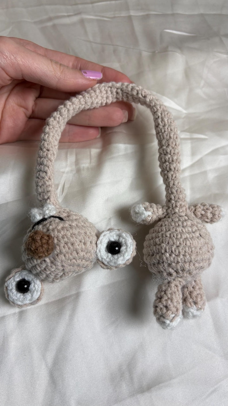 Handmade Crochet Prehistoric Sloth Bag Charm - Funny Long Neck Sloth Plush Toy，Gift for Animal Lovers